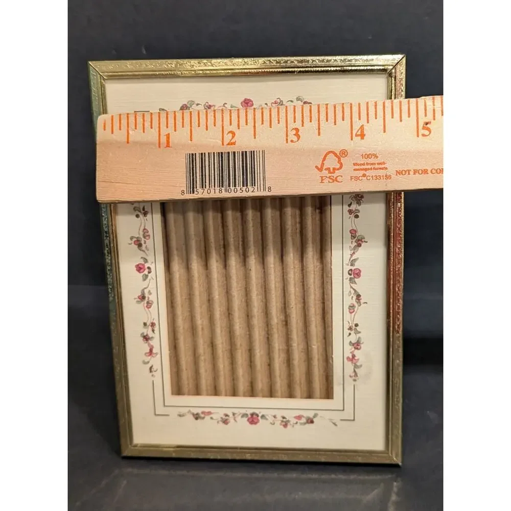 Vintage Gold Metal Photo Frame Ditzy Dainty Floral Mat Easel Back 5x7 Small